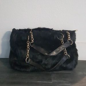 Black Faux Fur Tote w/Chain